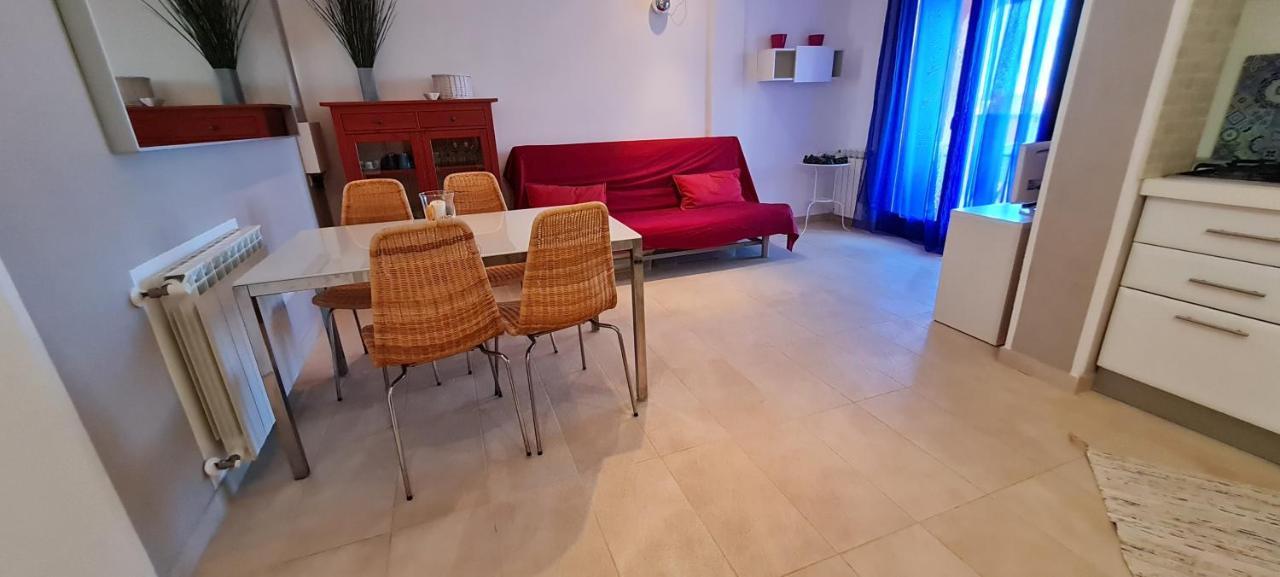 לה מדלנה Residence Borgo Punta Villa מראה חיצוני תמונה
