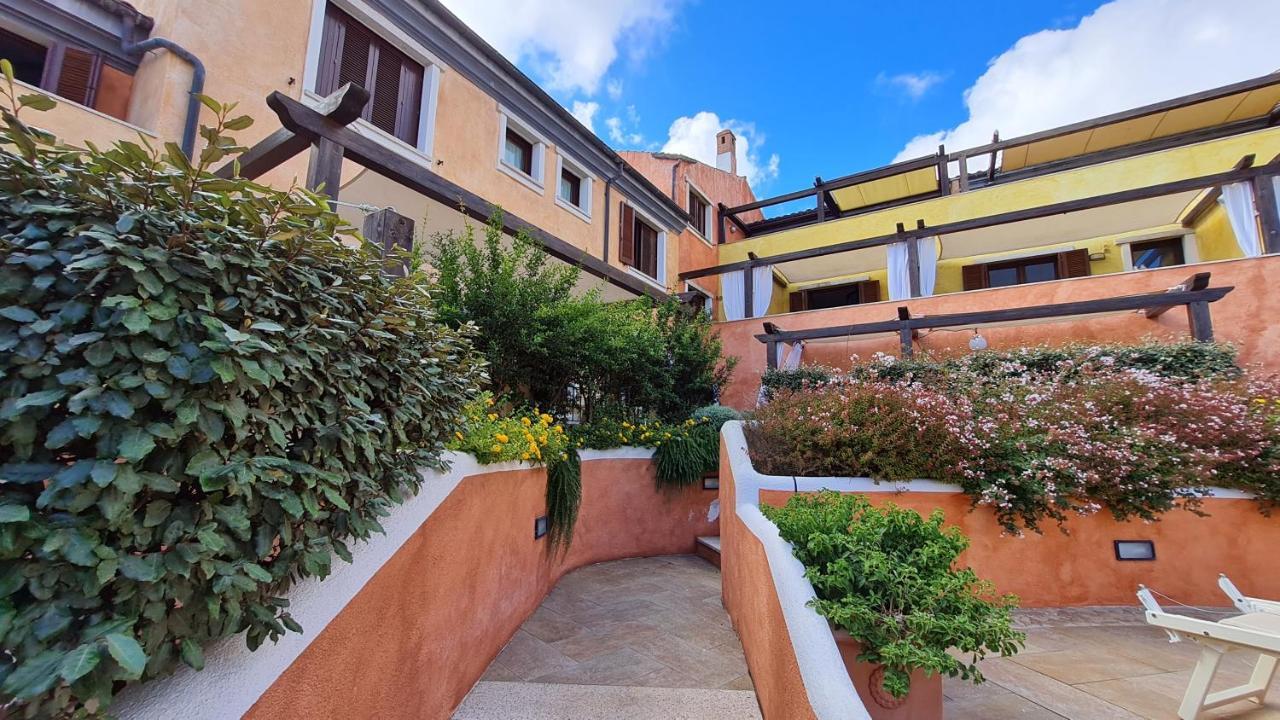 לה מדלנה Residence Borgo Punta Villa מראה חיצוני תמונה