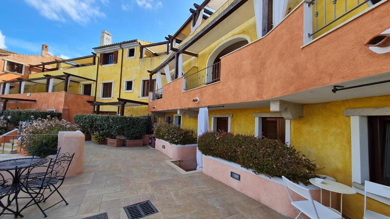 לה מדלנה Residence Borgo Punta Villa מראה חיצוני תמונה