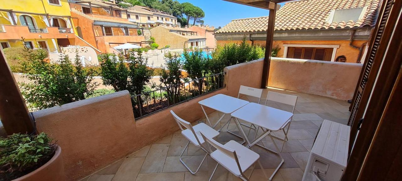 לה מדלנה Residence Borgo Punta Villa מראה חיצוני תמונה