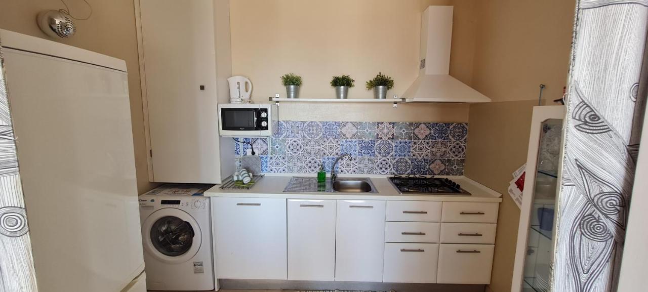 לה מדלנה Residence Borgo Punta Villa מראה חיצוני תמונה