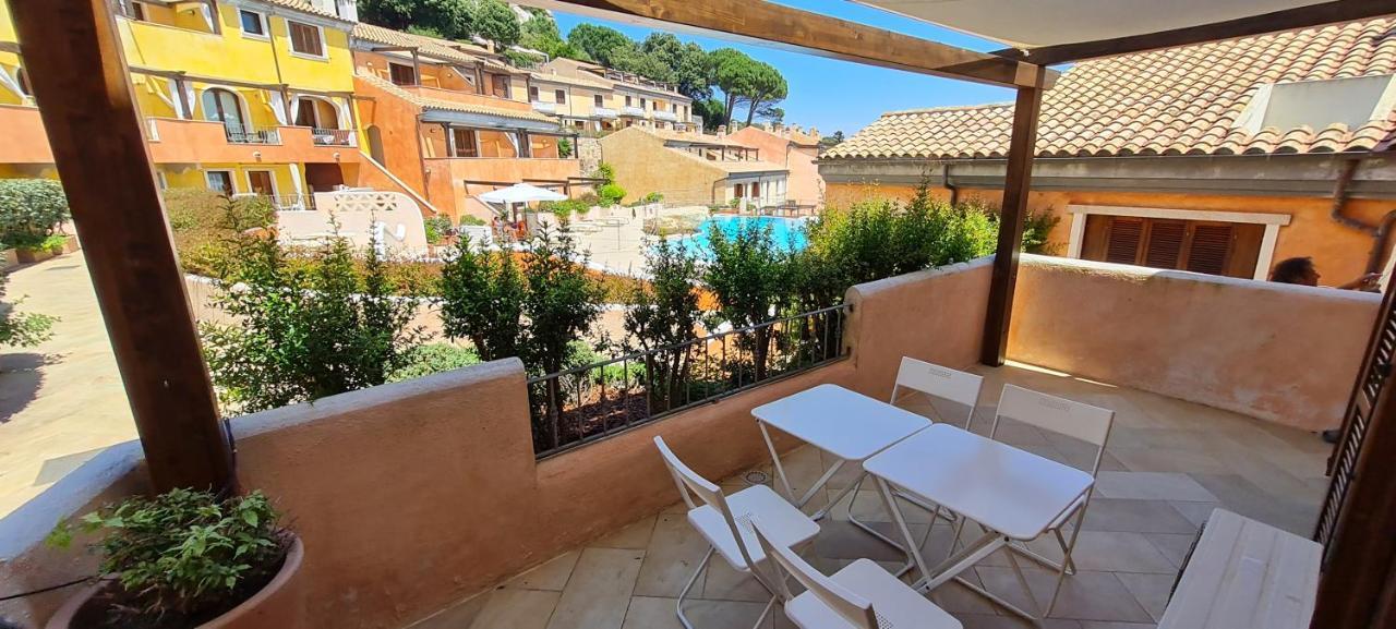 לה מדלנה Residence Borgo Punta Villa מראה חיצוני תמונה